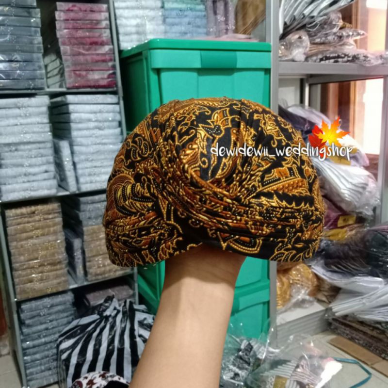 BLANGKON JOGJA, Motif Semen Romo