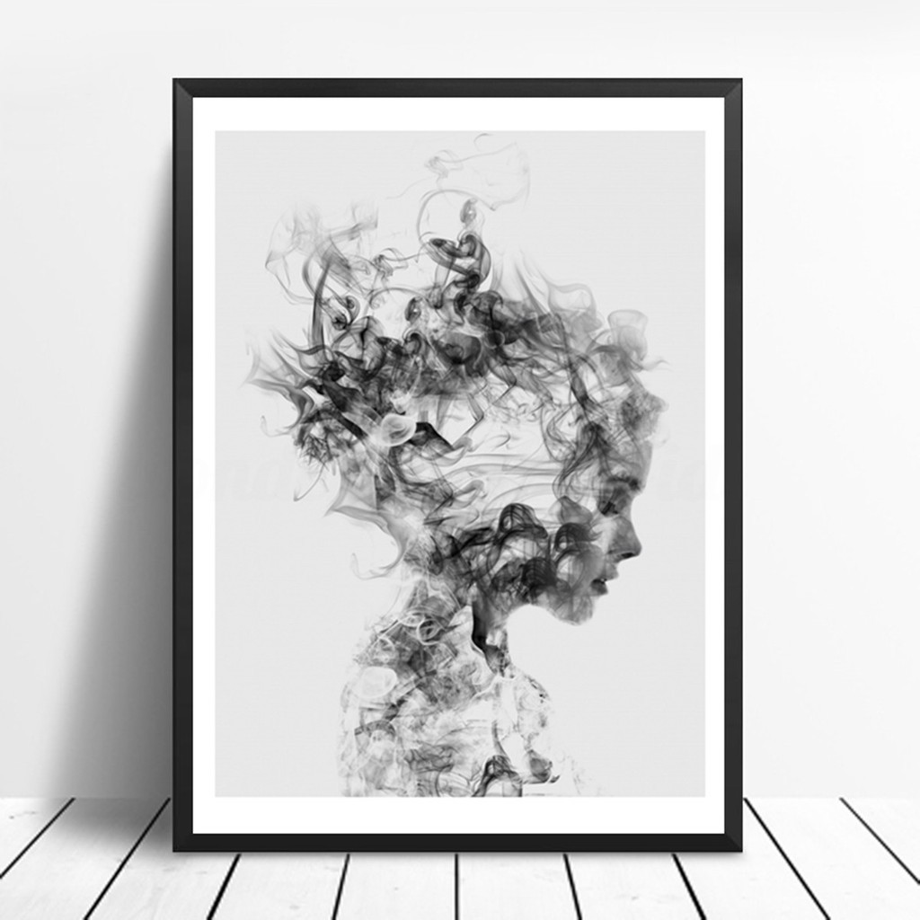 Lukisan Dengan Bahan Kanvas Dan Gambar Perempuan Warna Hitam