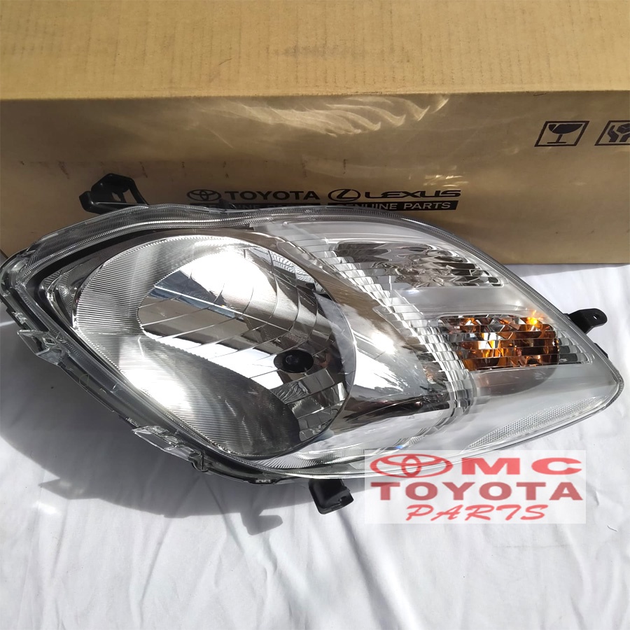 Lampu Depan / Head Lamp Kiri Yaris 81150-0D390