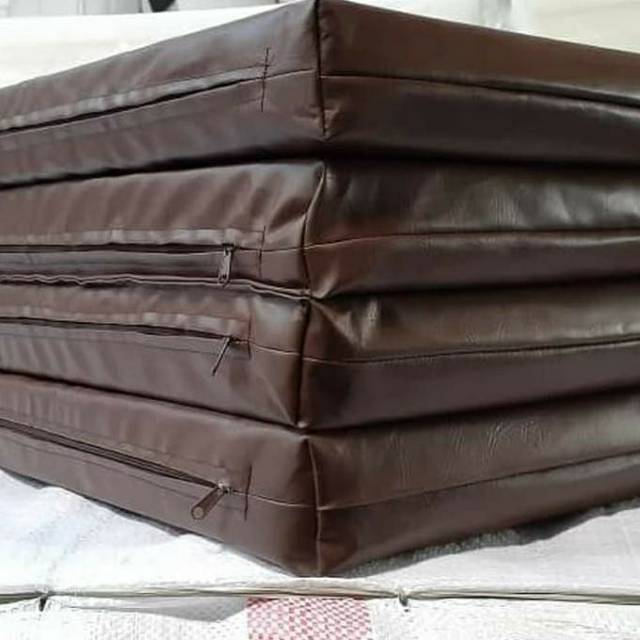 Kasur kulit anti ompol