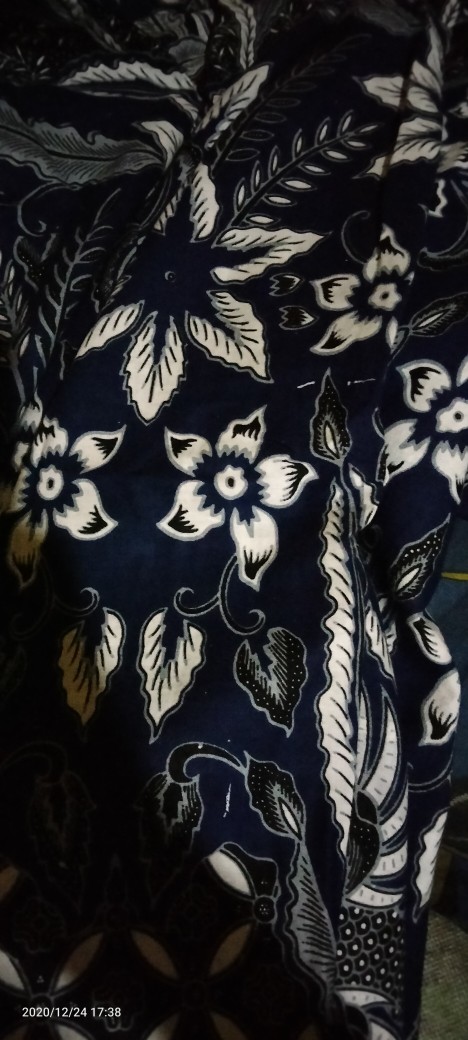 Couple Batik Navy Tunik Nirmala Tulle Mutiara Tunangan