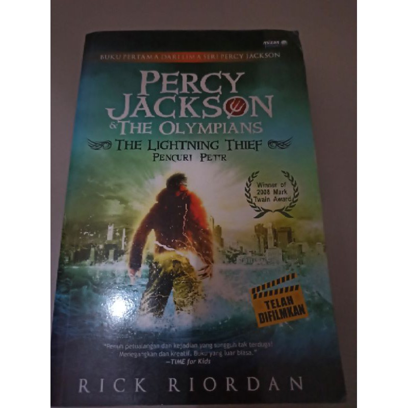 PercyJackson& The olympians(theLightning Thief)