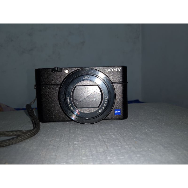 Kamera Vlog Pocket Sony Rx 100 Mark iii second like New