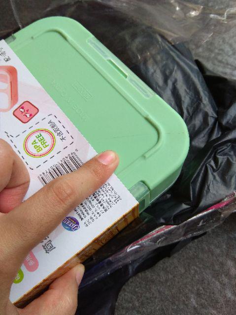 Lunch Box / Kotak Tempat Makan Sekat 4 Grids Leak Proof Bpa Free