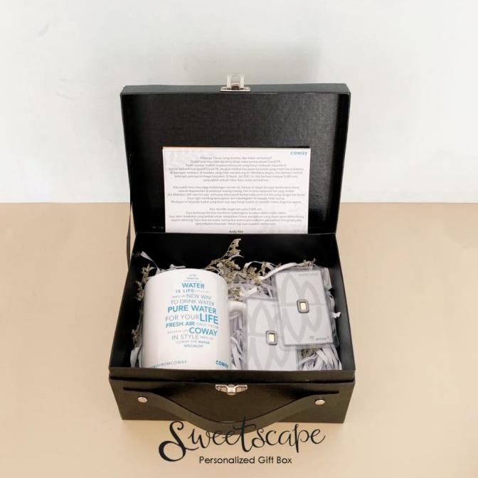 

GIFT BOX PACKAGE 241-PAKET HAMPERS 241 - BINGKISAN PERUSAHAAN SDG46849E