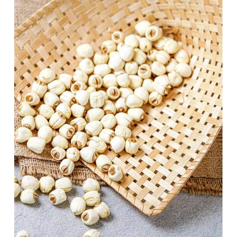 

Biji Teratai / Lotus seed/ Lien zi import dari singapore 500 G