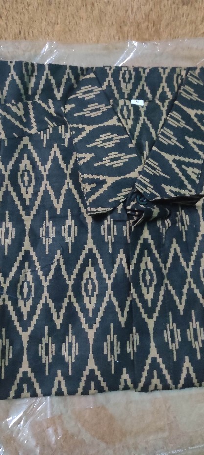 Kemeja Batik, Jahitan Rapih/ Bagus