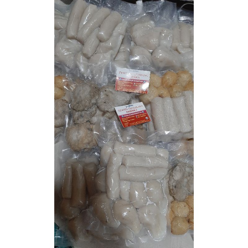 

pempek ikan tengiri 5000 per pc