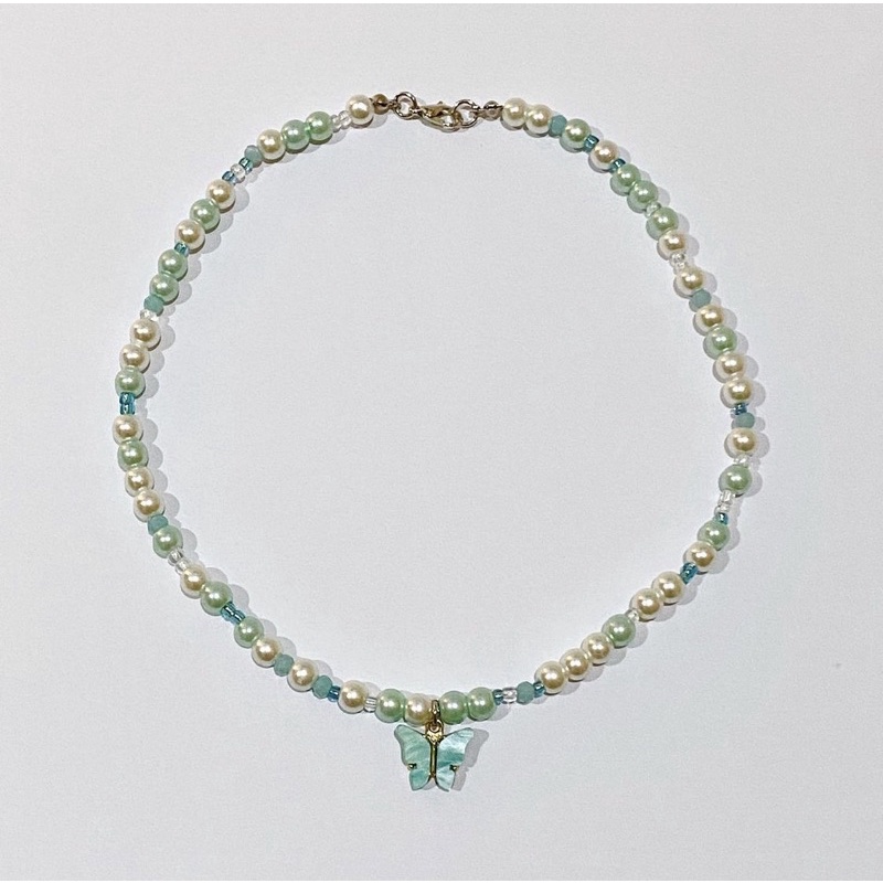 baila pearl necklace