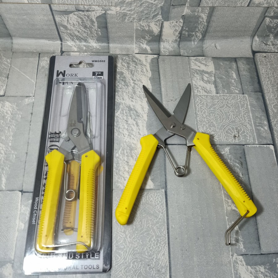 

Gunting Dahan Gunting Sebaguna Work Man 7inch
