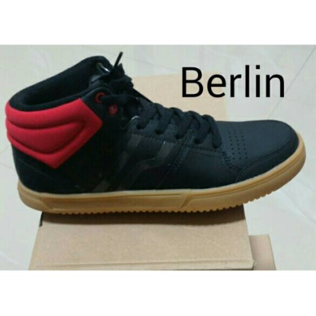 Sepatu Piero supreme berlin