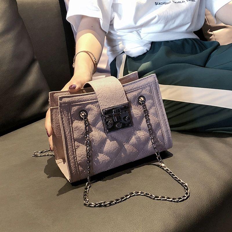 Tas Selempang Tali Rantai Motif Bordir Rhombus Gaya Korea 