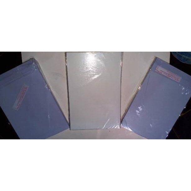 

X-AUR) 【♥) PVC ID CARD / BAHAN ID CARD UK 200mm x 300mm/ 50Sets DYE INK