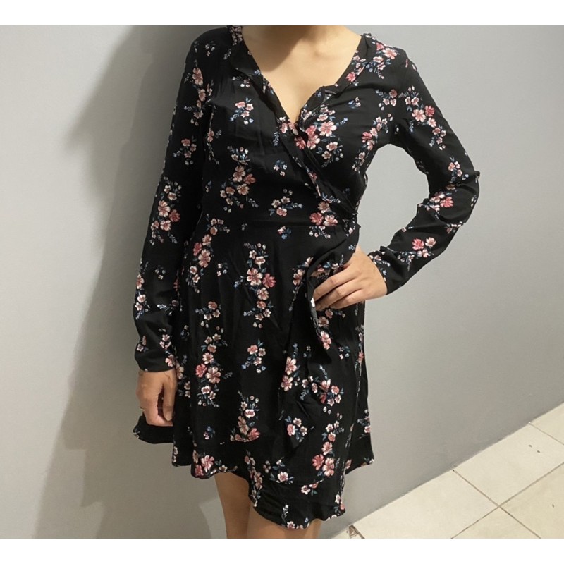 h&m divided floral dress