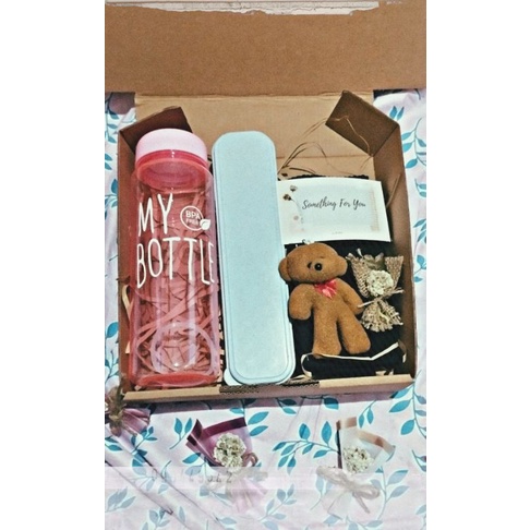 

Hampers kado cewe/cowo