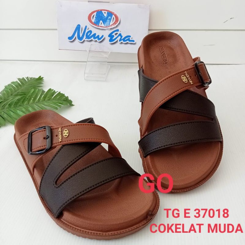 NEW ERA TG E 37018 Sandal Slop Pria Wanita Original Sandal Slop Pria  Tali Silang Sandal Karet Pria New era