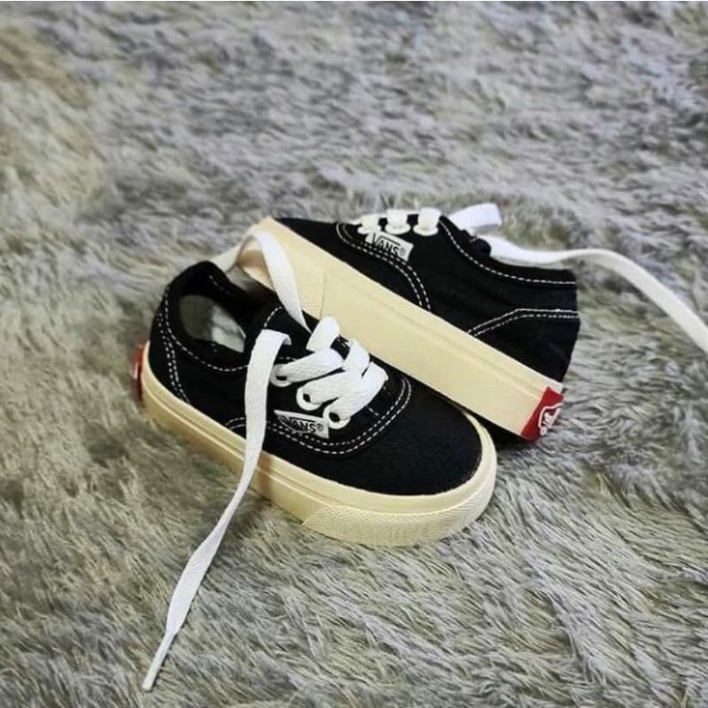 SEPATU ANAK LAKI &amp; PEREMPUAN / VANS ANAK AUTHENTIC HITAM PUTIH  MODEL TALI MURAH