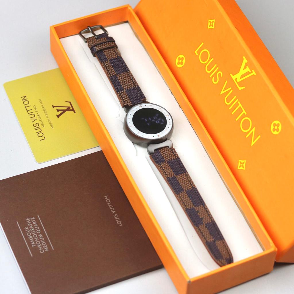 JAM TANGAN WANITA LOUIS VUITTON LV DIGITAL TOUCHSCREEN TALI KULIT DIAMETER 3.9 CM + BOX & MANUAL BOO