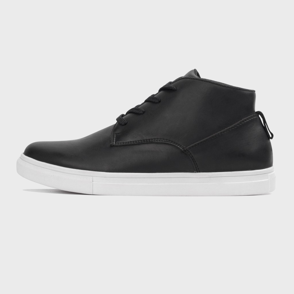 Filla Black | High Sneakers Hitam Tinggi Sepatu Hi Casual Kasual Polos Ori Pria | Giant Flames x FORIND