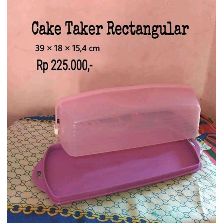 Tupperware cake Taker