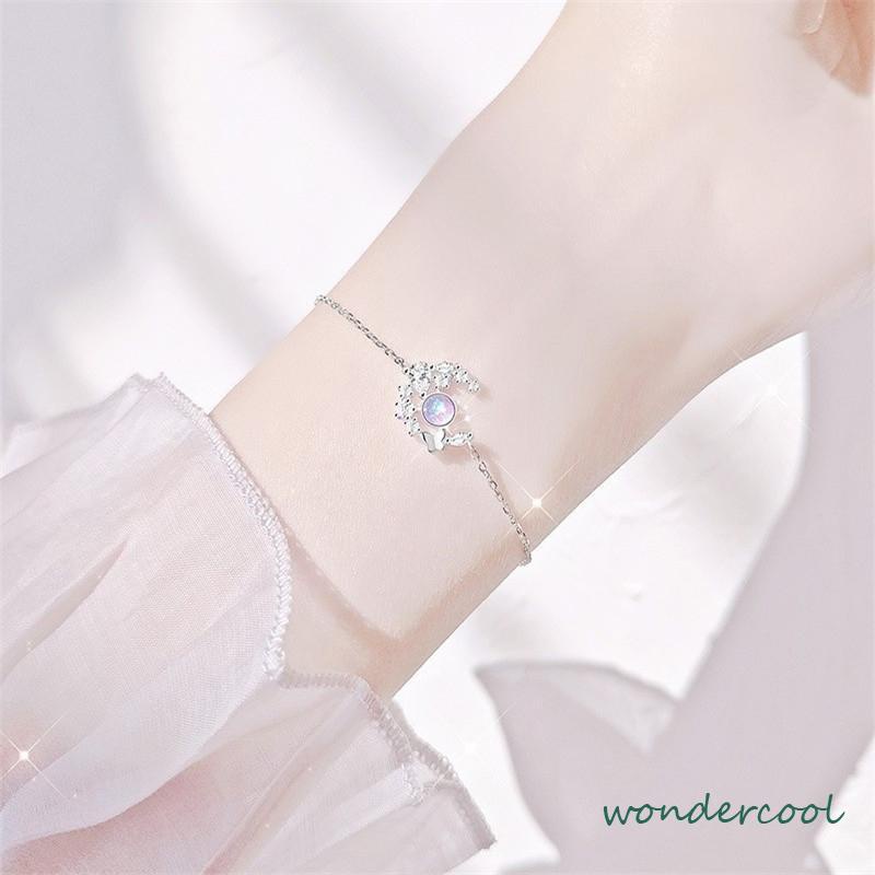 Gelang Kupu-kupu High-end Mewah Ringan Pacar Dreamy Temperamen Gelang Bulan Sabit Wanita-Won