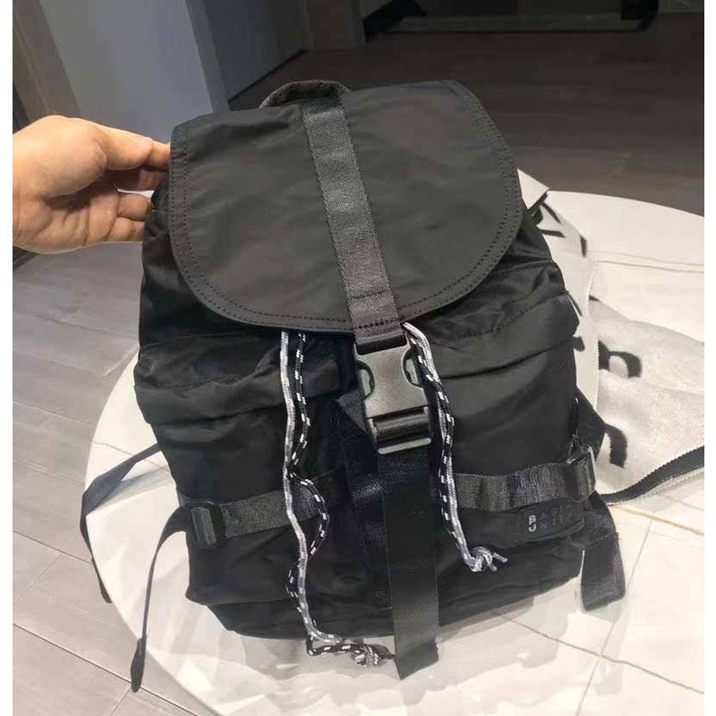 Basic Unit Tas Backpack Wanita Branded Nylon