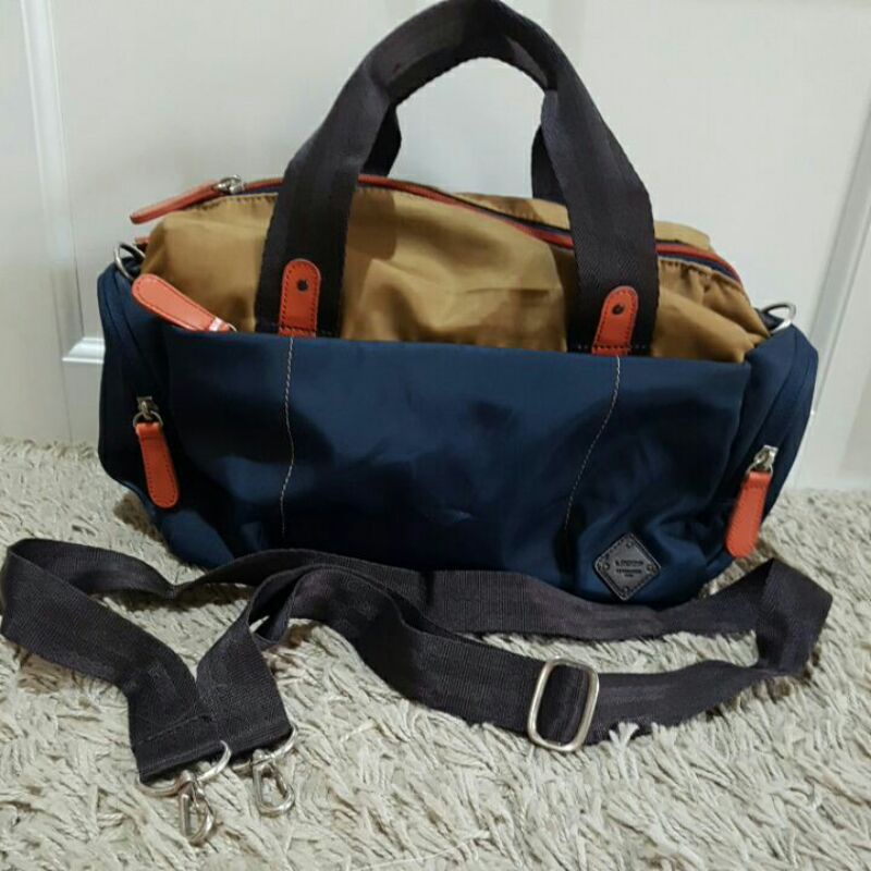 Preloved hand & sling bag nylon navy mix warna Lecaf