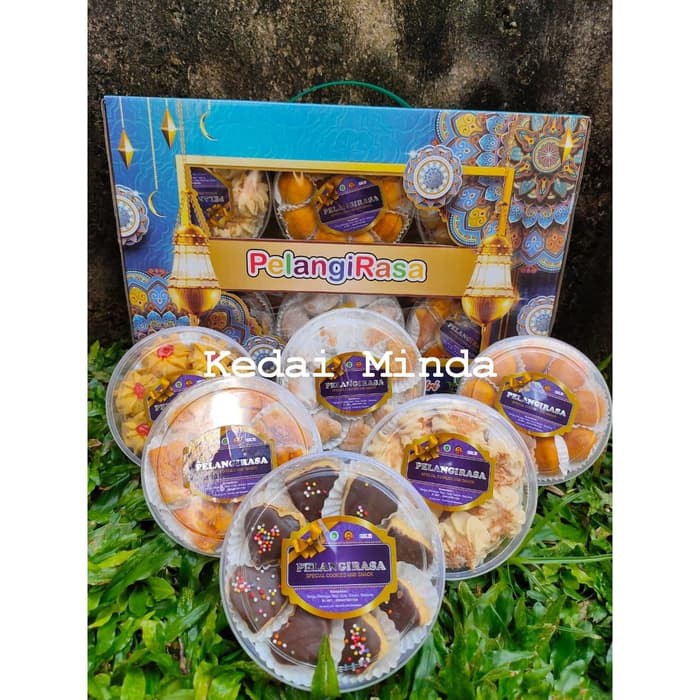 

KUE KERING LEBARAN PELANGI RASA isi 6 Toples paket A