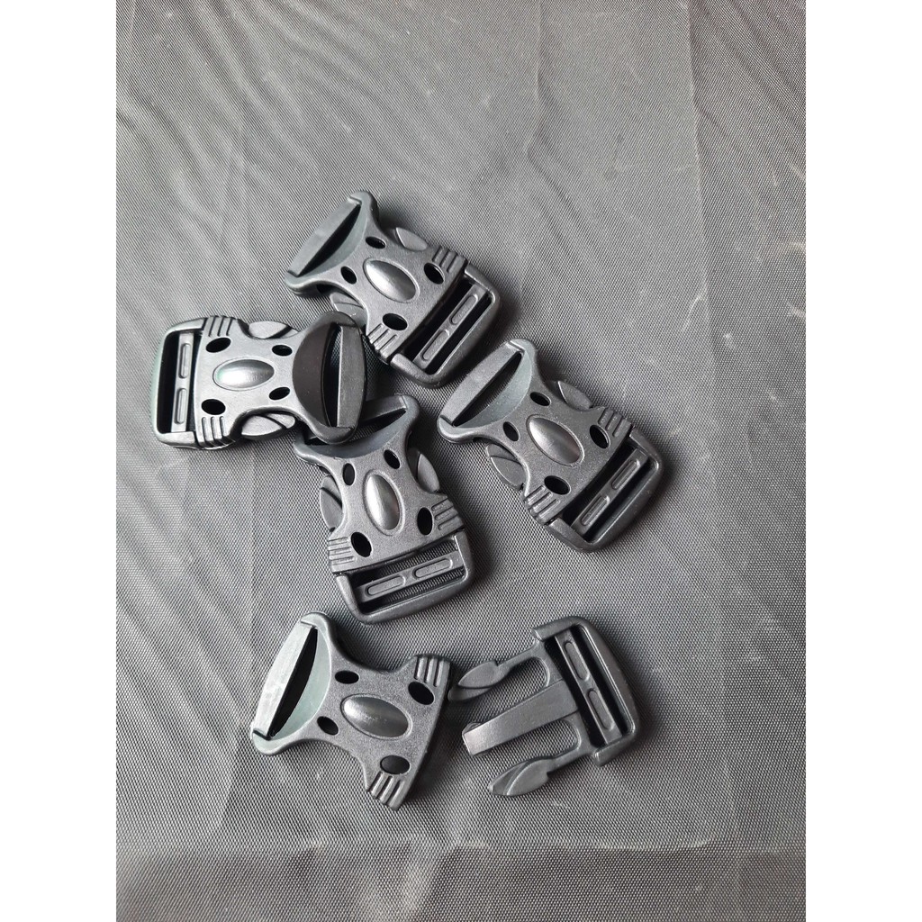 Gesper tas /SELOT BUCKLE CETEKAN TAS PLASTIK UKURAN 2,5 cm