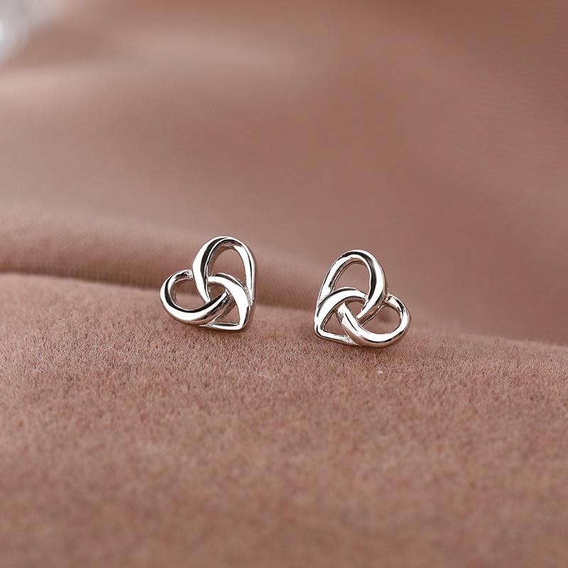 We Flower Anting Stud Desain Hati Twisted Bahan s925 Silver Gaya Korea Untuk Wanita