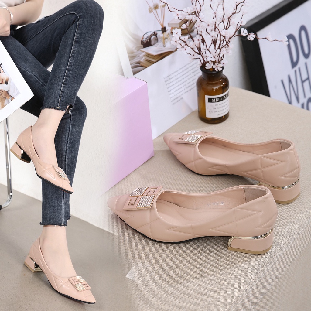 ELLORA EZ-1640 Sepatu Kerja Wanita Hak Chunky Import