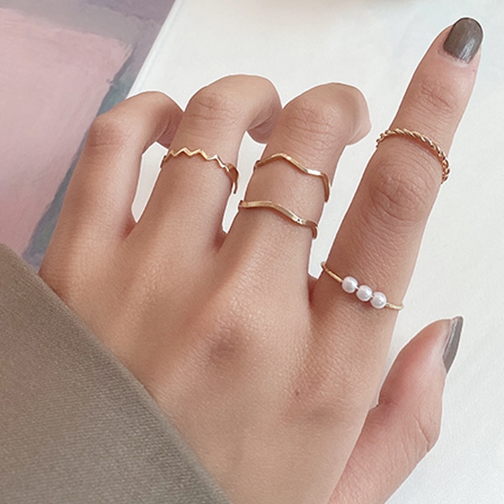 5pcs / Set Cincin Mutiara Bentuk Bulat Geometris Warna Emas Gaya Minimalis Untuk Wanita