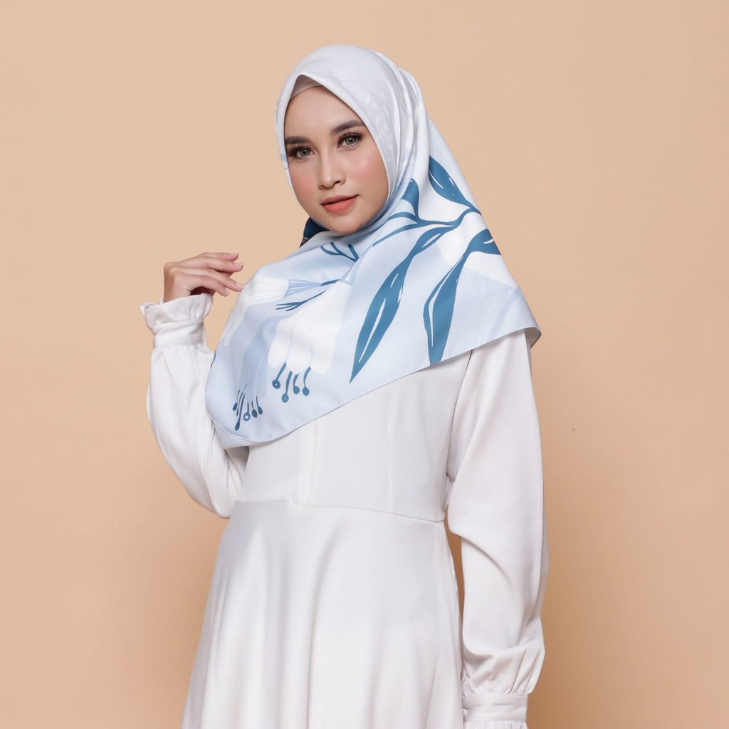 KERUDUNG SEGI EMPAT PRINTING MOTIF JILBAB SEGIEMPAT HIJAB SEGIEMPAT SCARF GYANDRA