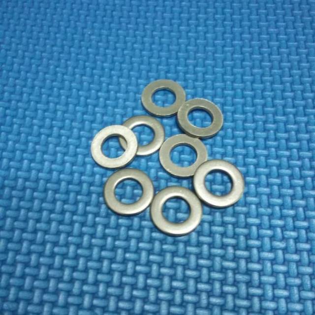 Ring baut 12/8mm kecil /stainless