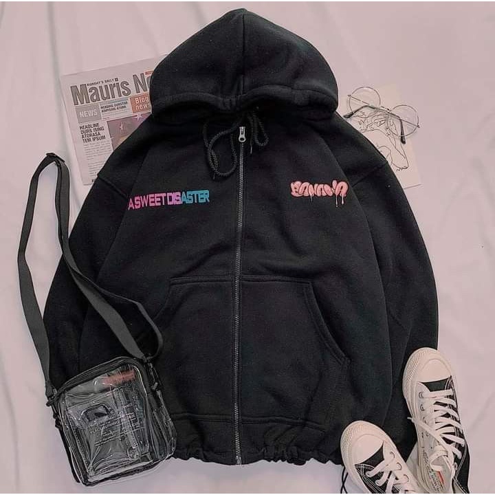 HOODIE ZIPPER WANITA A SWEET DISASTER - ATASAN KEKINIAN PREMIUM