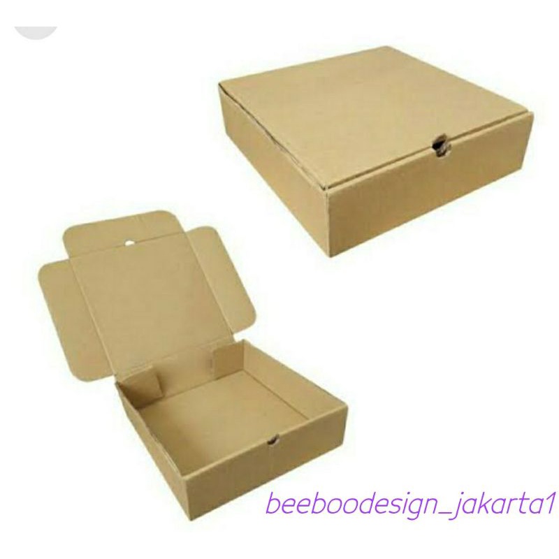 

box hampers pita dan kartu ucapan