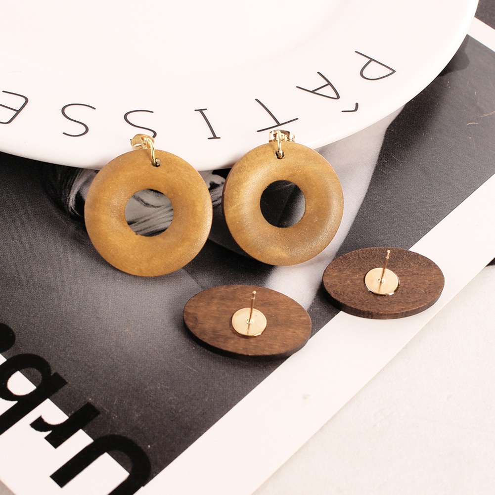 Hu Hu Hu Hu Hu Alat Bantu Pasang Kacamata♡ Anting Stud Bentuk Lingkaran Bahan Kayu Gaya Vintage Untuk Wanita