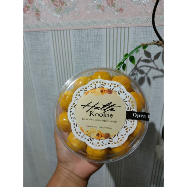 

Nastar isi selai nanas 250gr
