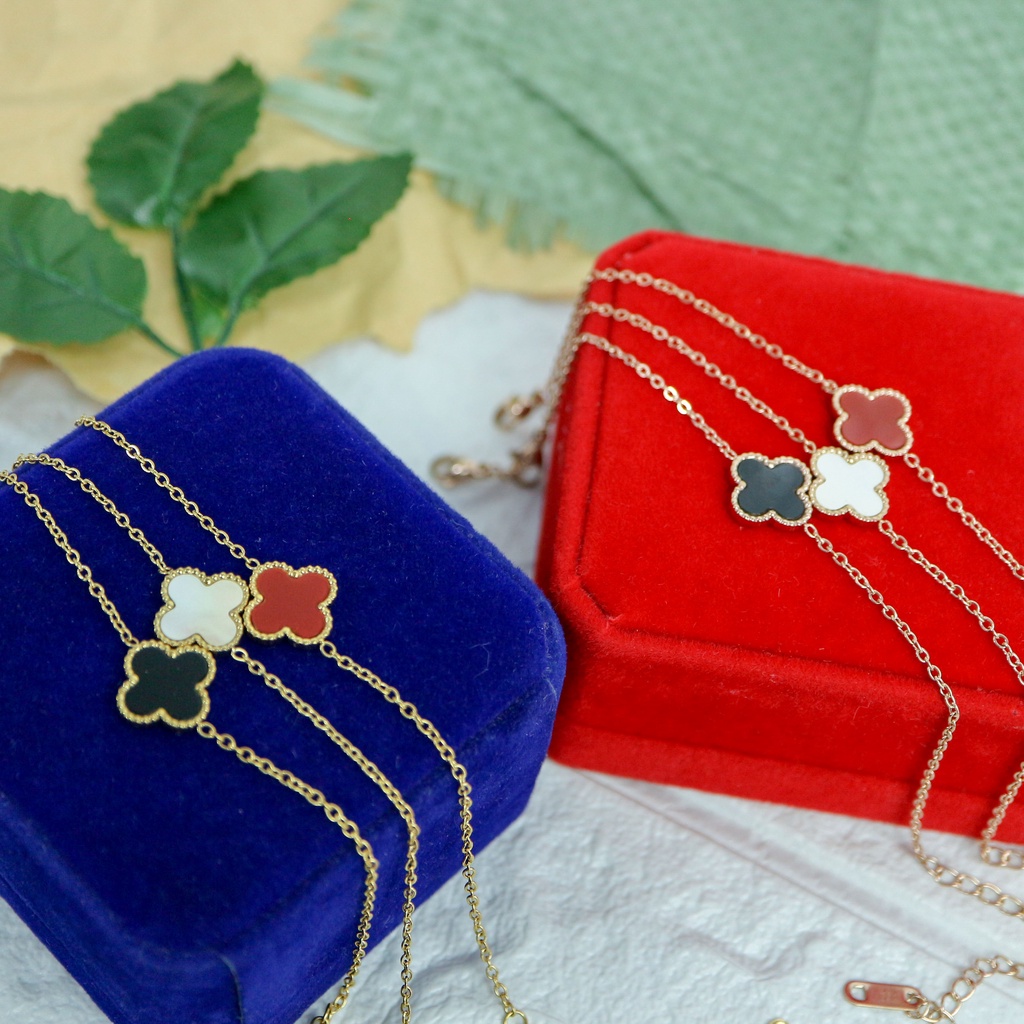 Gelang clover satu liontin rantai nori titanium kualitas import korea anti karat