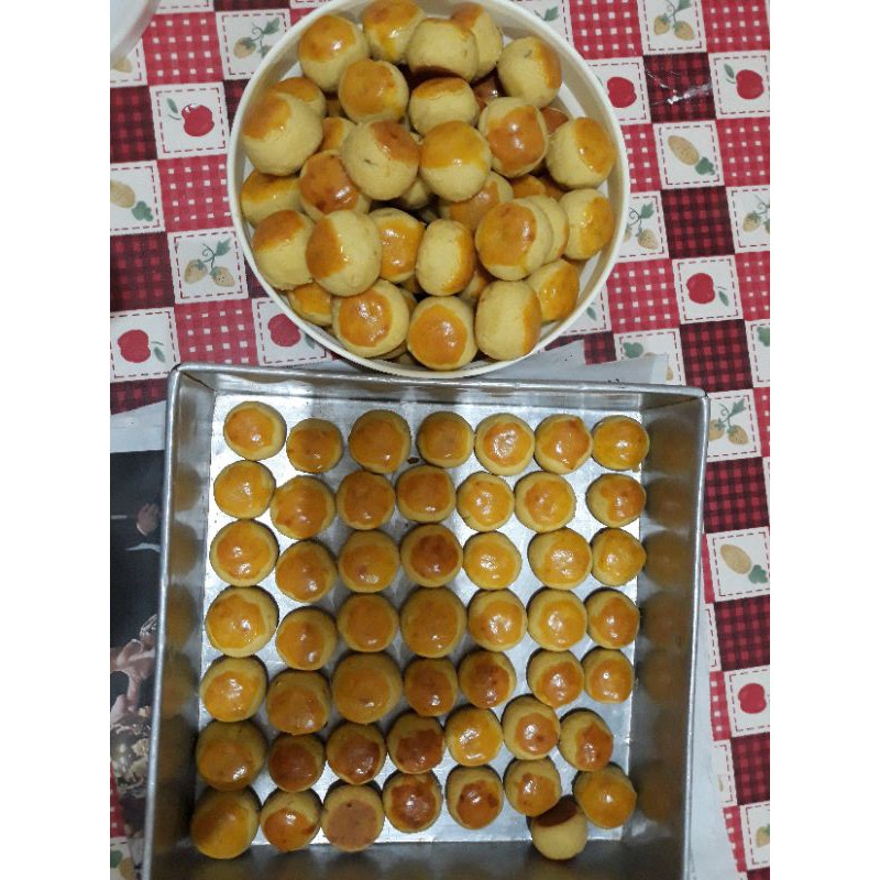 

Nastar (1 toples = 600 gram)