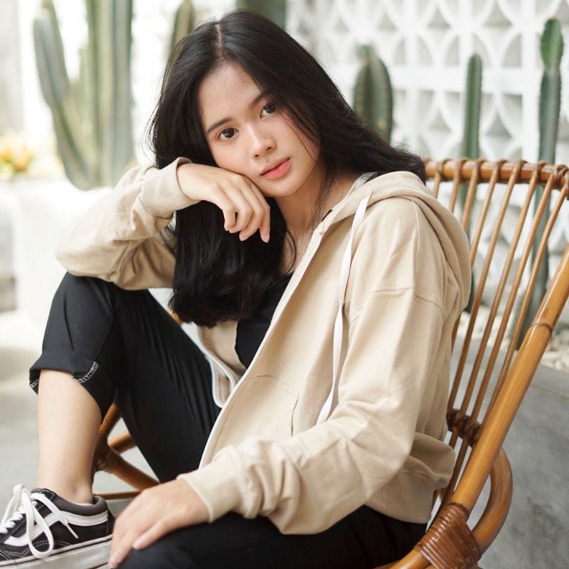 JAKET CROOPE HOODIE WANITA ZIPPER - SWEATER WANITA OMERA CROPE-Crem