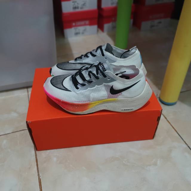 NIKE VAPORFLY 3 BETRUE "UN - AUTHORIZED ORIGINAL"