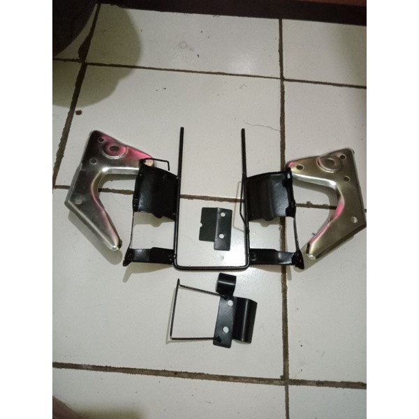 KUPINGAN DAN BRACKET LAMPU OVAL RX KING CKD