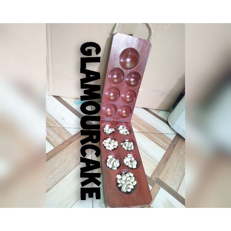 Congklak Lipat polos warna kayu natural + biji kerang asli