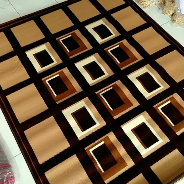 Karpet permadani tebal ukuran 190x260