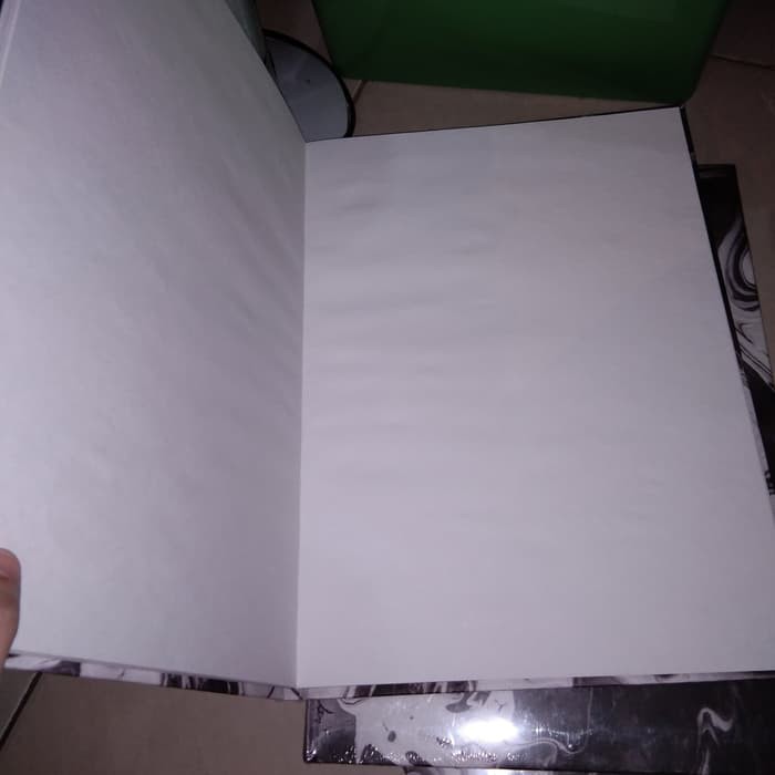 

Buku sketsa A3 utk gambar 35 lembar kertas polos 40x30cm