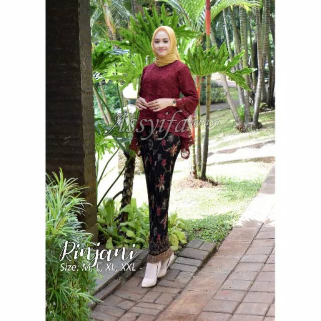 Kebaya Jumbo Rinjani/ Kebaya Modern/ Kebaya wisuda/Kebaya Lamaran