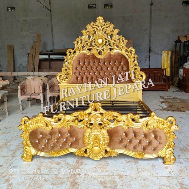 dipan jati ukiran barong mebel Jepara