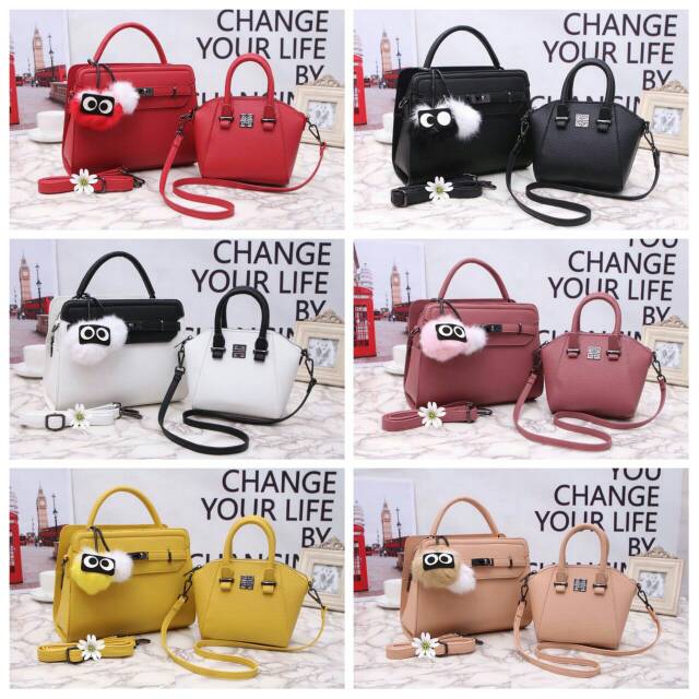 Givenchy Clarity Pompom 3329# ( set mini bag antigona )

Uk 28x12x22