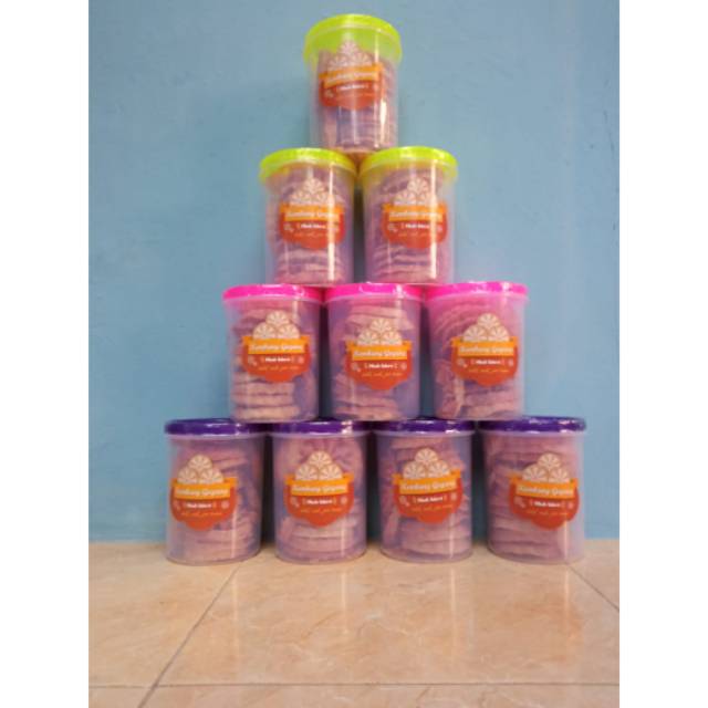 

Kembang Goyang Mbah Warsi (200 gr)